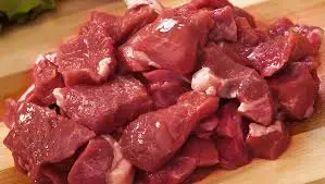 انخفاض أسعار اللحوم الحمراء 20%… رئيس جمعية اللحامين بدمشق: تحسن بعدد ذبائح العجول إلى نحو 50 رأساً يومياً 